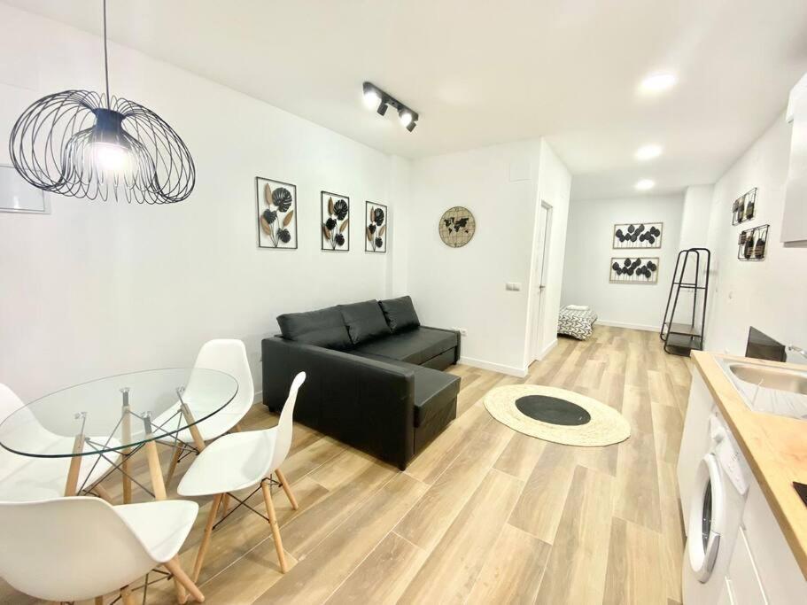 Apartment Rio Amparo Usera *
